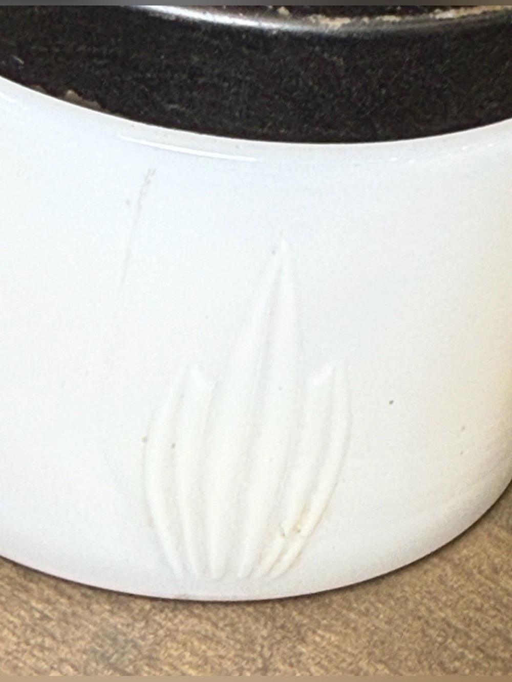 Antique 1920 Milk Glass Jar / Canister With Screw On Lid Peroxide Cream 2.25"T - Picture 6 of 7
